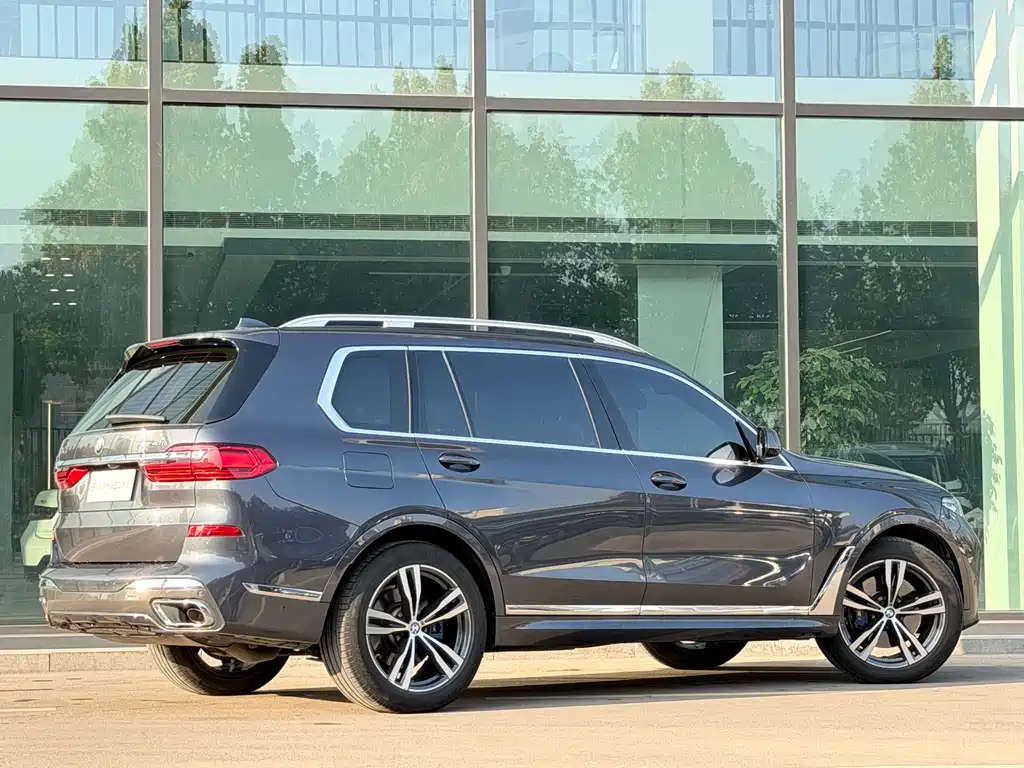 Фото машины 28