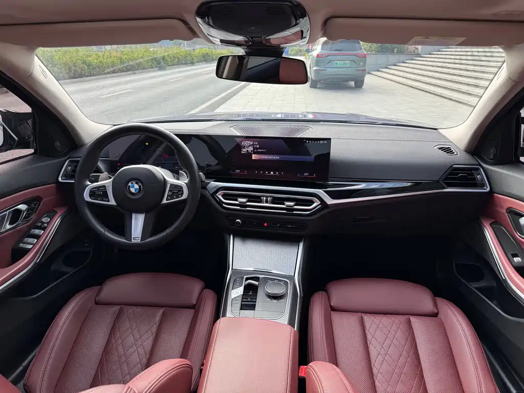 BMW 3 Series 2024 model 325Li M Sports Yao Ye Suit