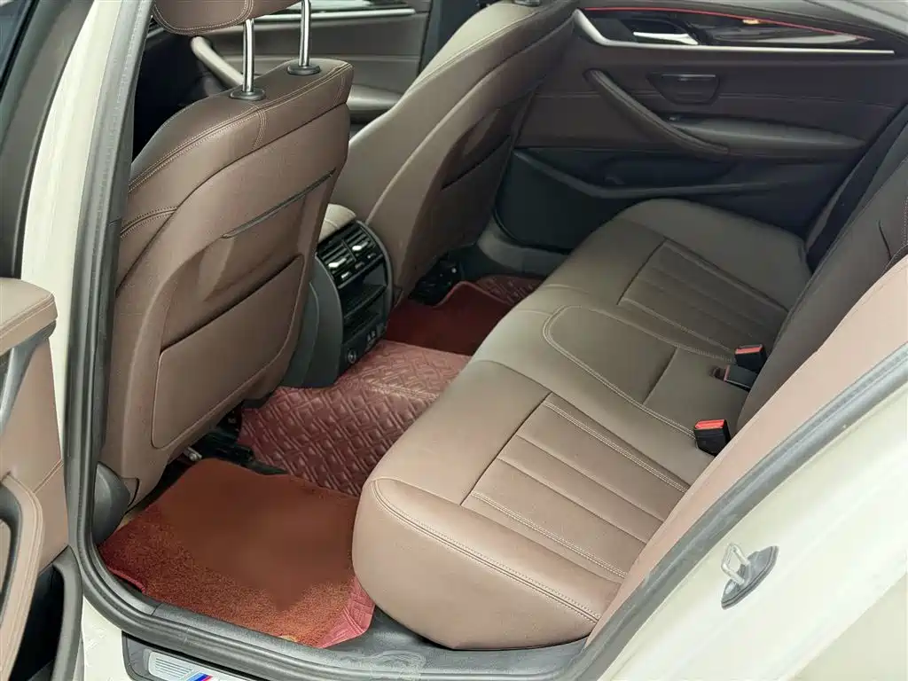 Фото машины 10