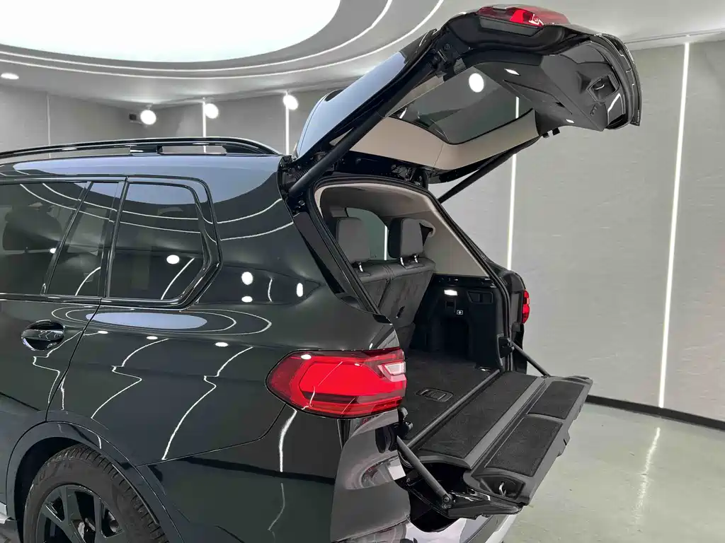 Фото машины 40