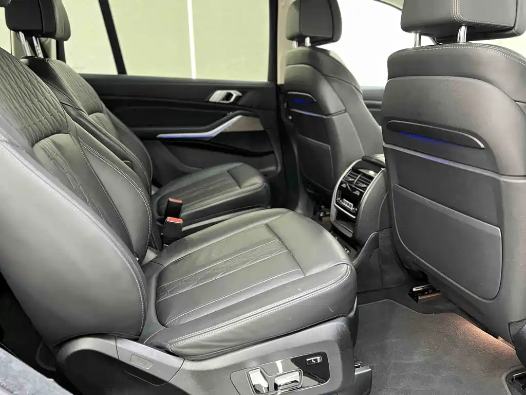 Фото машины 38