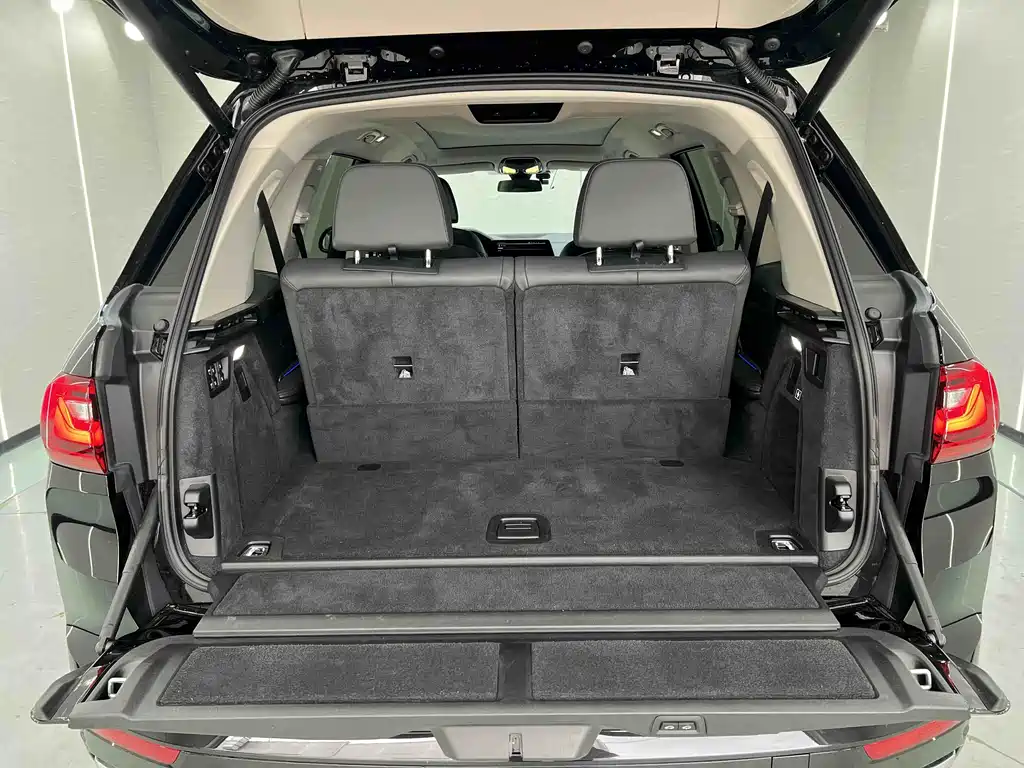 Фото машины 26