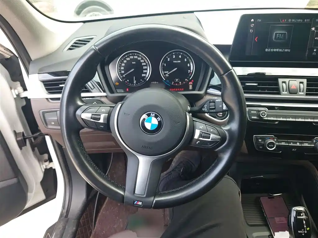 BMW X1 2022 sDrive25Li leading model