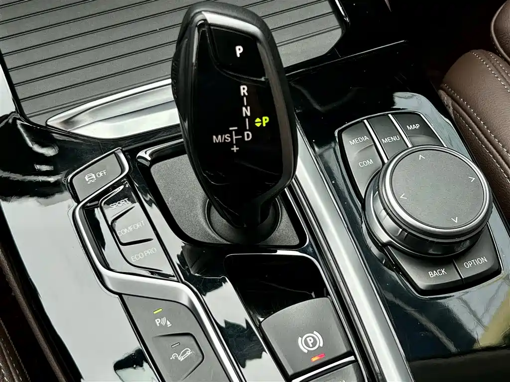 Фото машины 27