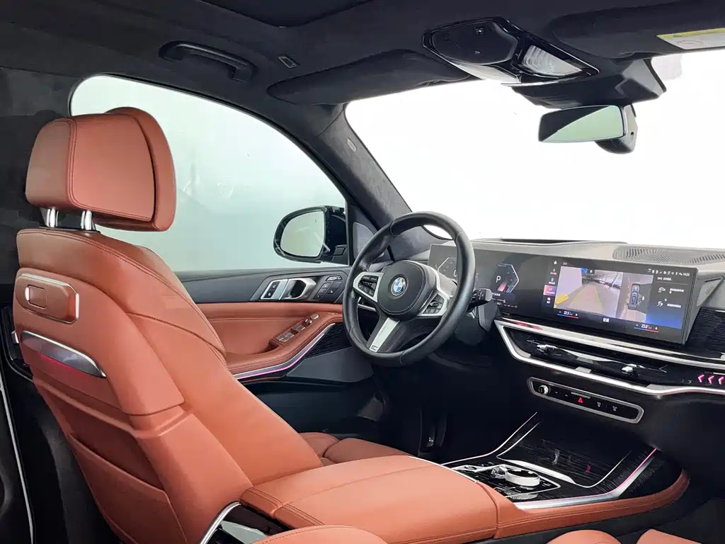 BMW X7 2023 xDrive40i Exclusive M sports Suit
