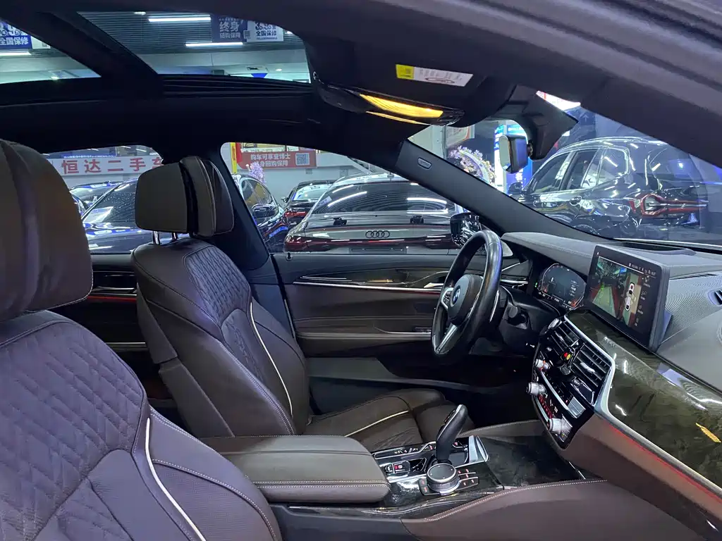 Фото машины 18