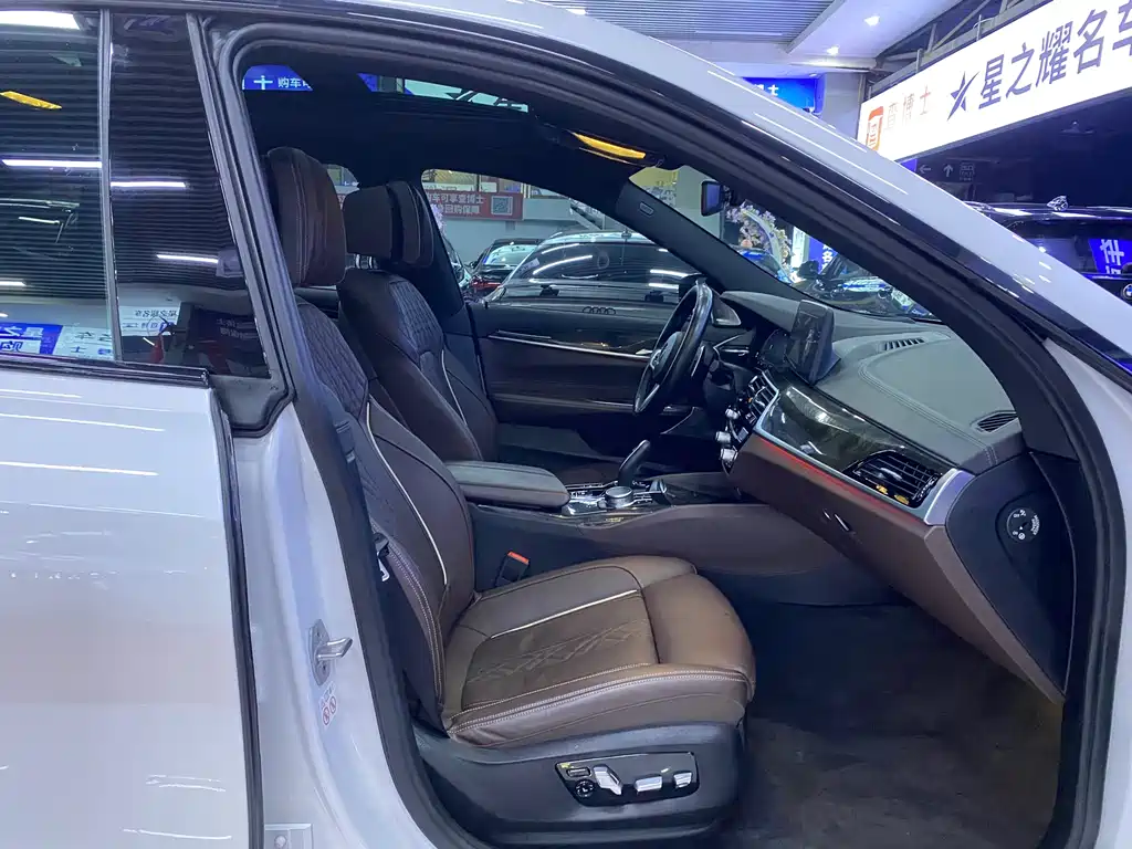 Фото машины 17