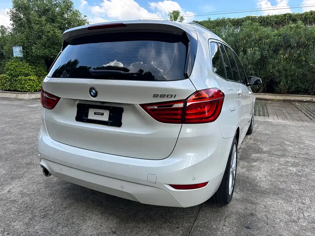 Фото машины