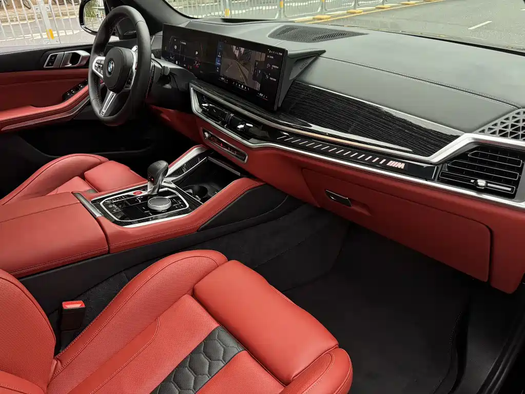 Фото машины 26