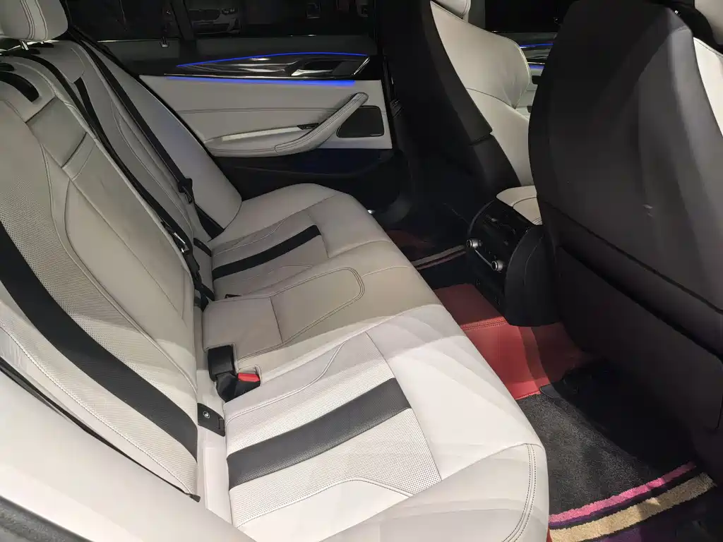 Фото машины 7