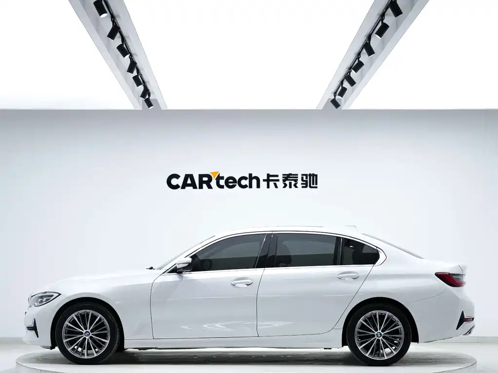 BMW 3 Series 2020 model 325Li first edition