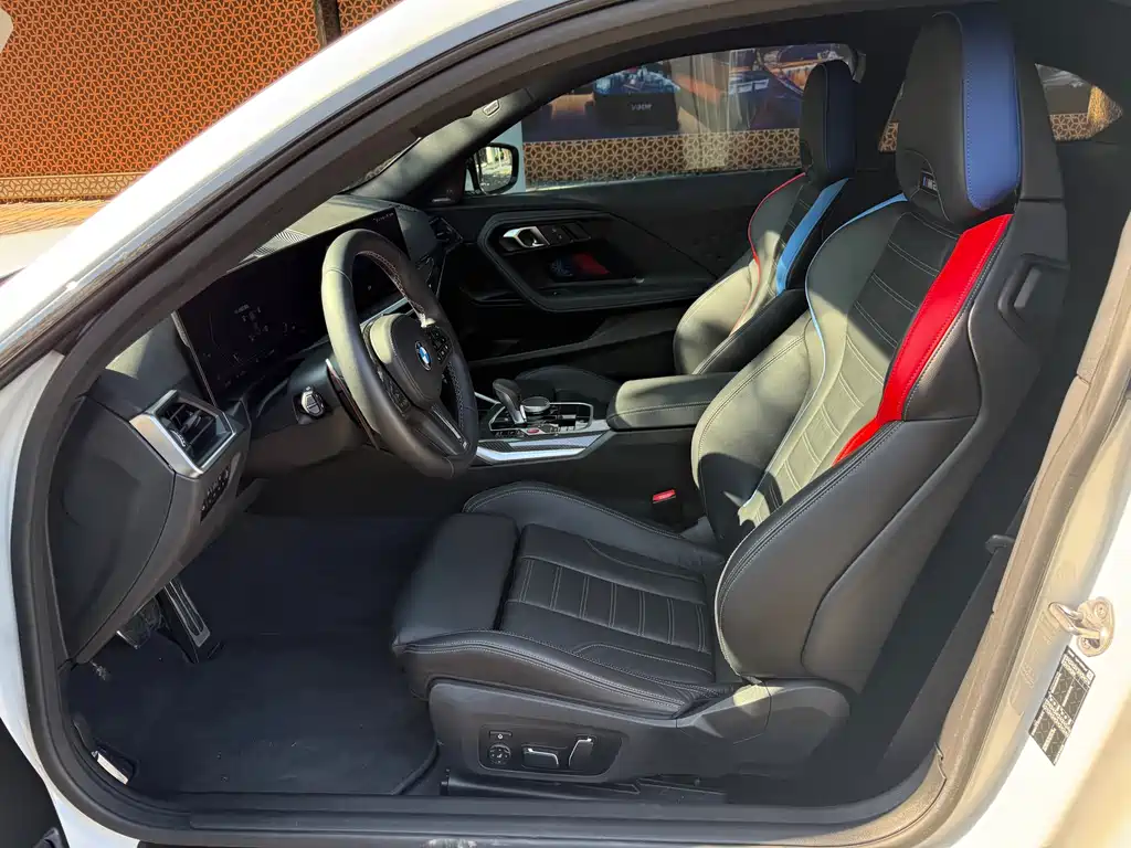 BMW M2 2023 model M2