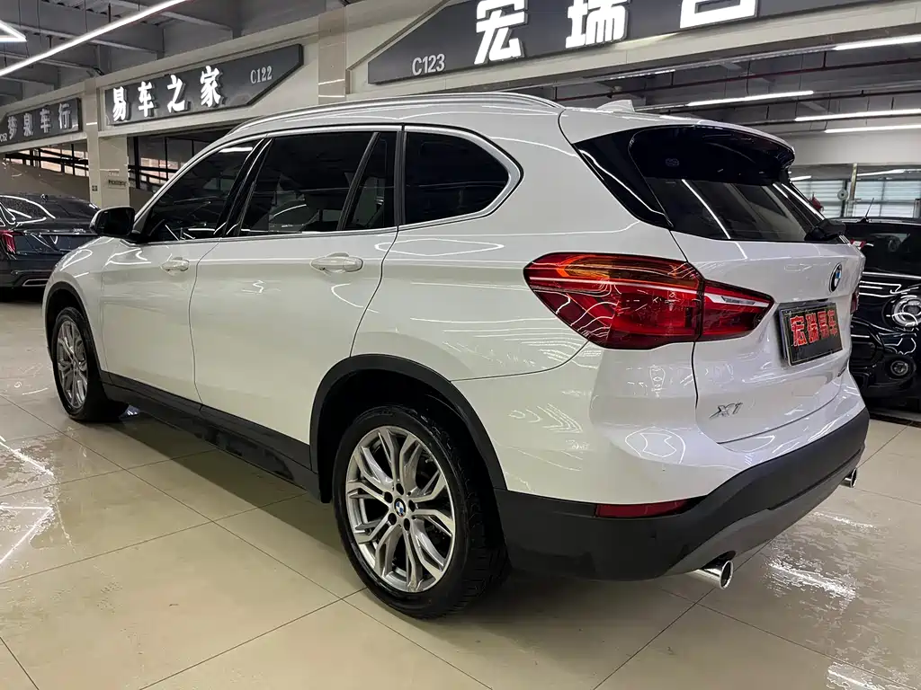 BMW X1 2019 sDrive20Li leading model