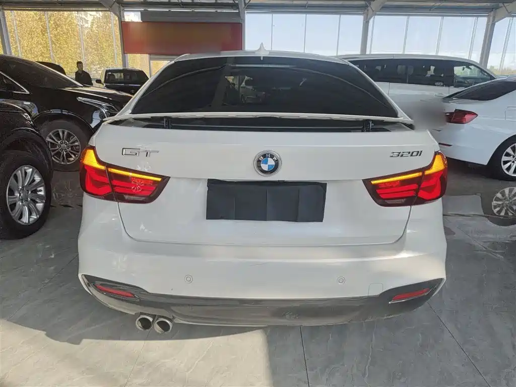 Фото машины 10