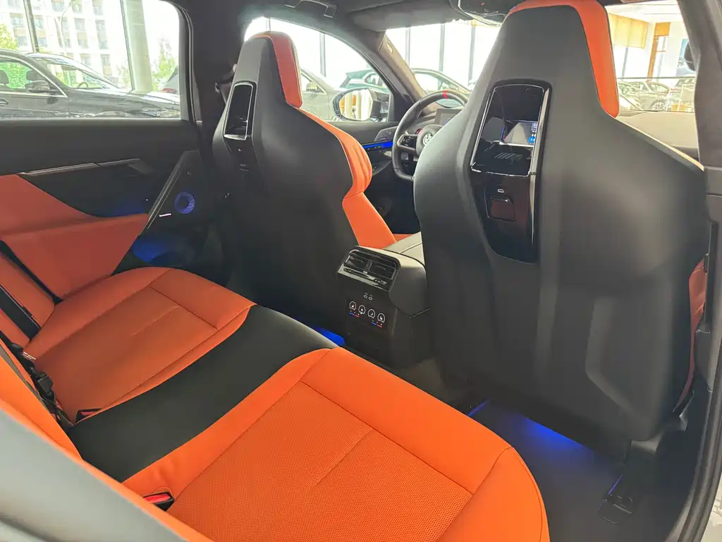 Фото машины 17