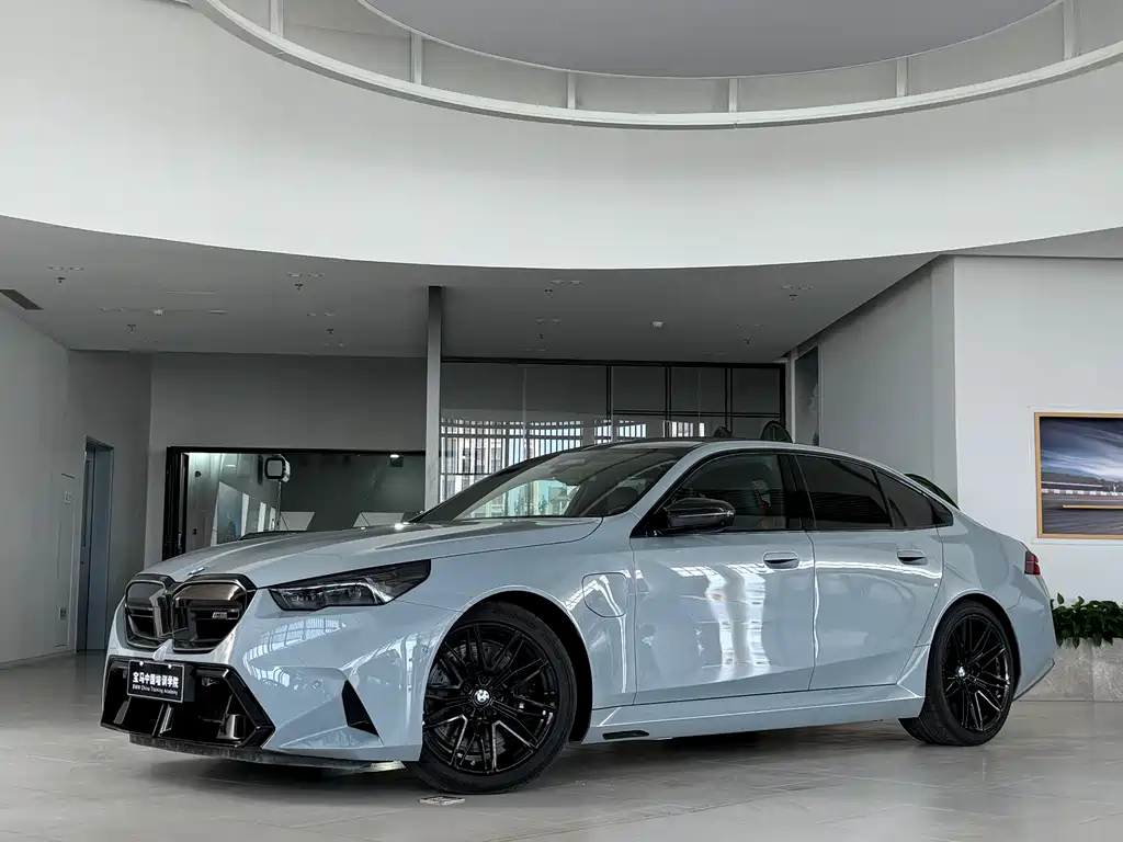 Фото машины 24