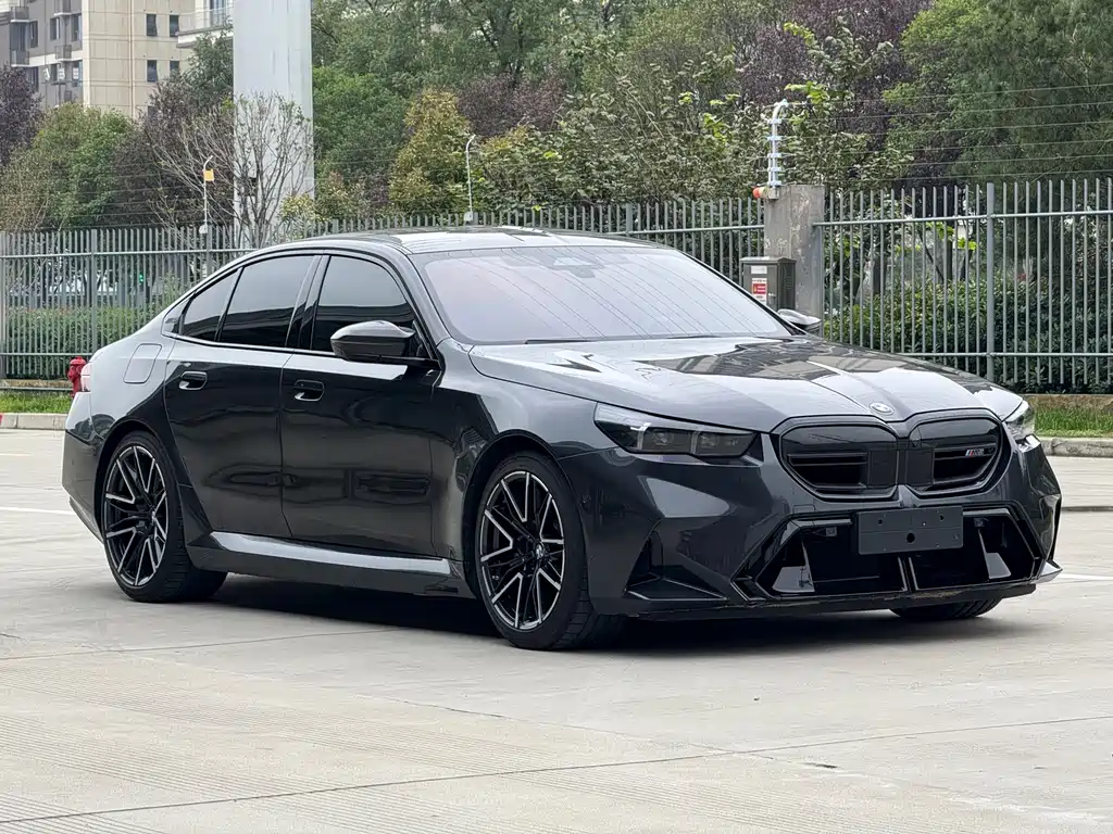 BMW M5 New Energy 2025 M5