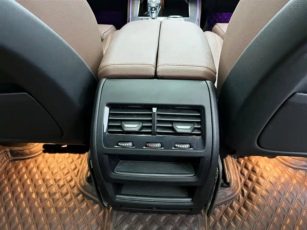 Фото машины 17