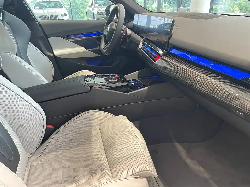 Фото машины 6