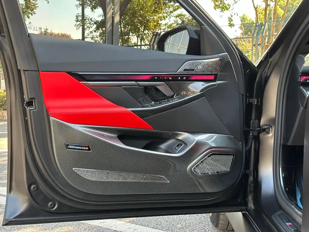 Фото машины 17