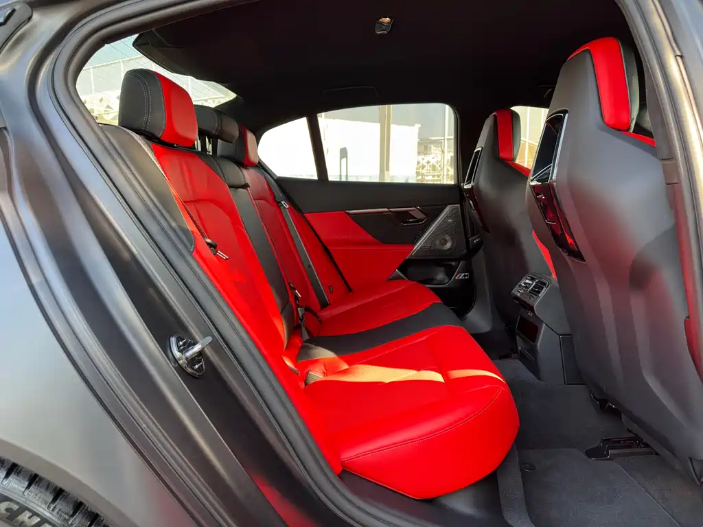 Фото машины 25