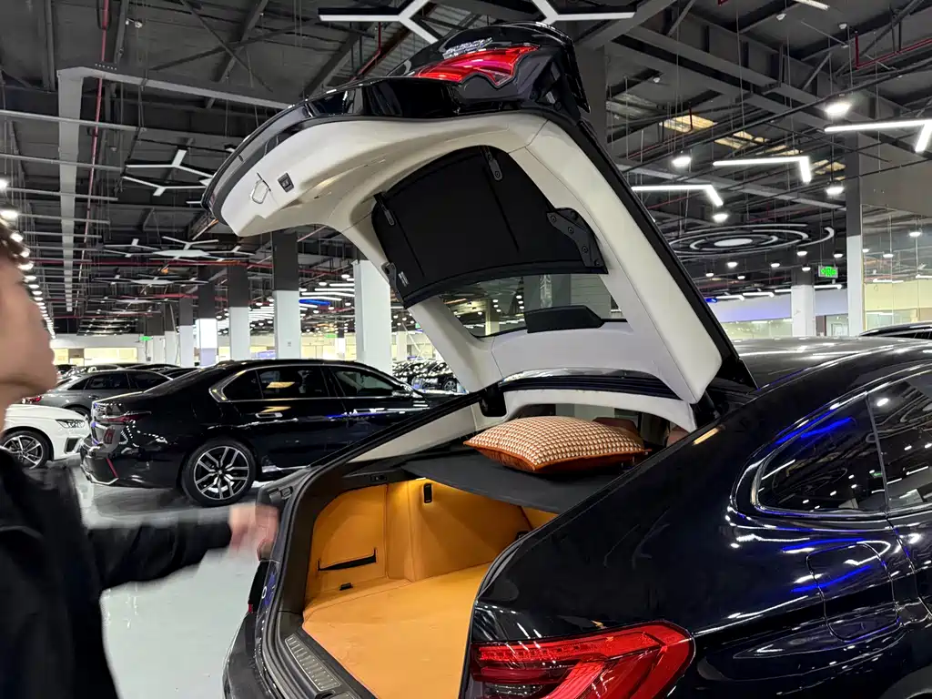 Фото машины 10