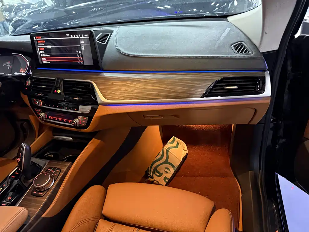 Фото машины 17