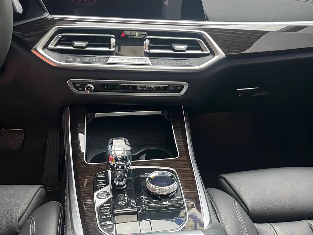 BMW X5 imported 2019 xDrive40i M sports suit