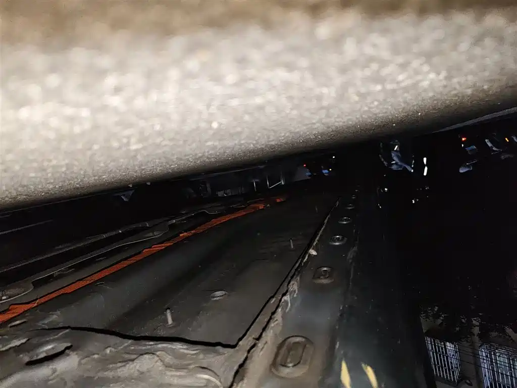 Roewe i6 MAX New Energy 2020 1.5T PHEV Cool Edition