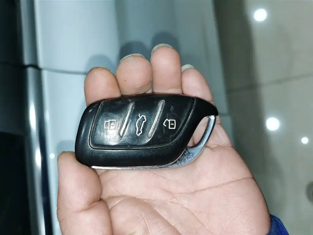 Roewe i5 2020 GL 20T Automatic 4G Interconnection Super Ultimate Edition