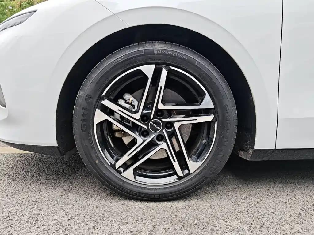 Roewe D7 2023 EV 510km Rear Drive Ultimate Edition