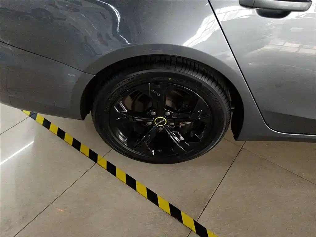 Фото машины 25