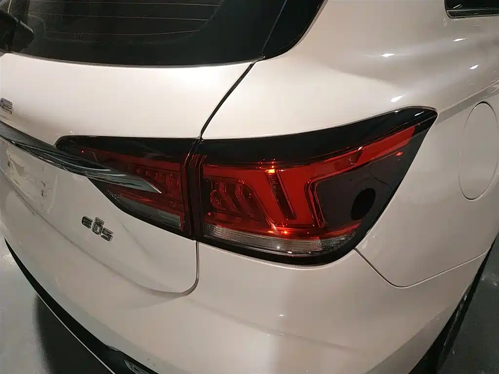 Roewe Ei5 2019 Deluxe Edition