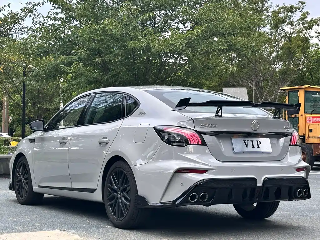 MG6 2023 1.5T XLINE Shark Hunting Edition