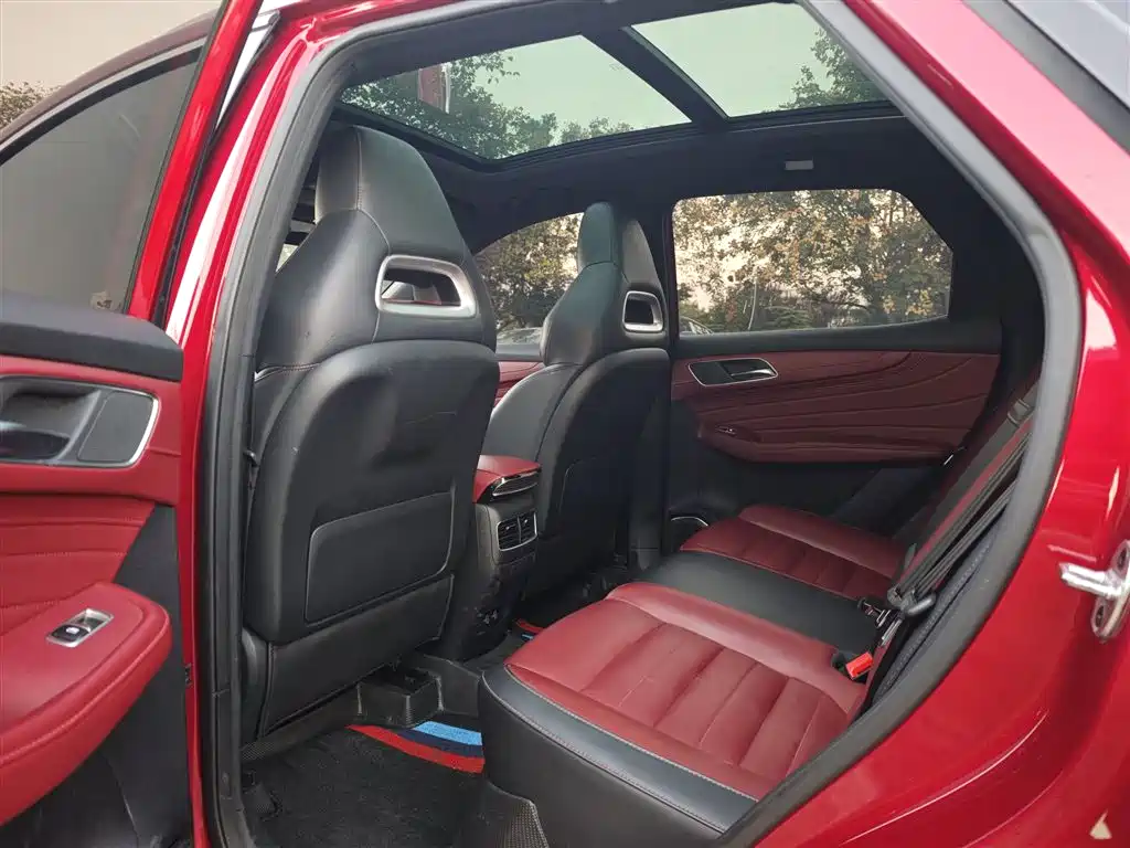 MG HS 2019 30T automatic two-wheel drive Trophy Super edition Country VI