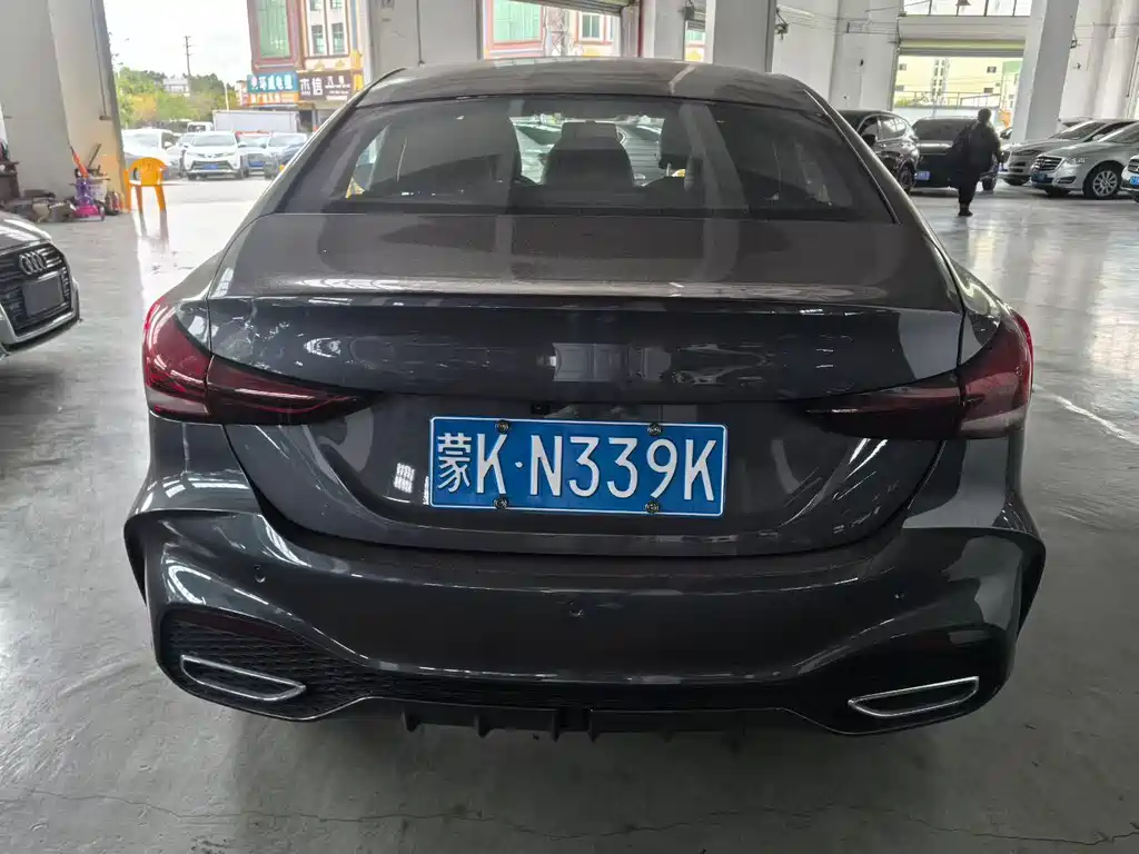 MG5 2023 180DVVT CVT Deluxe Edition