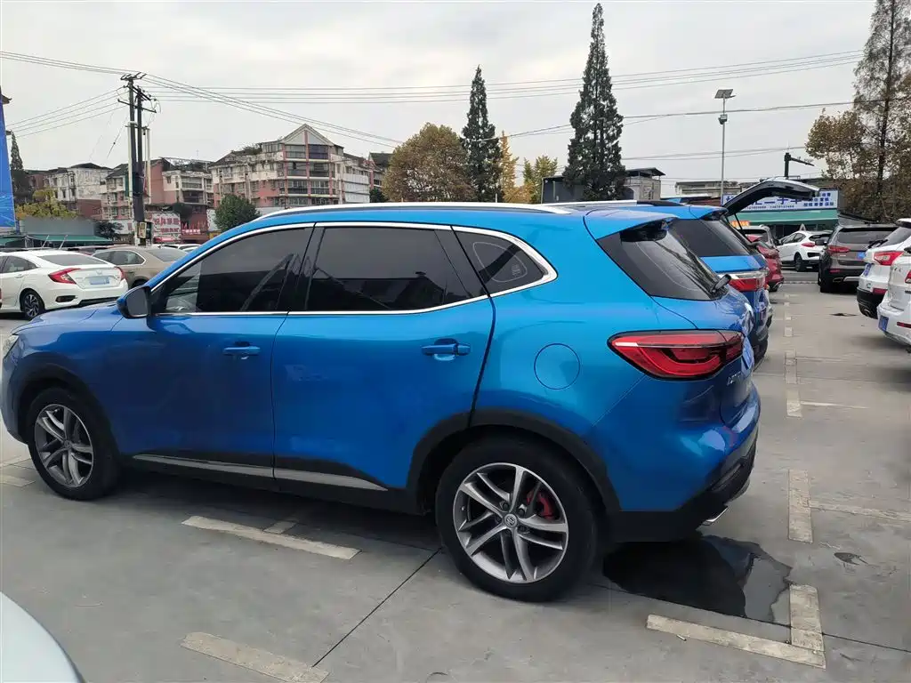 MG HS 2019 20T automatic two-wheel drive Trophy supercar version Country VI