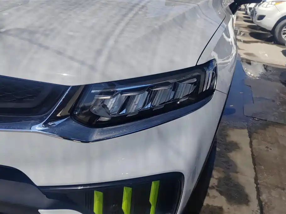 Xingyue S 2021 2.0 TD DCT two-wheel drive Lightning version