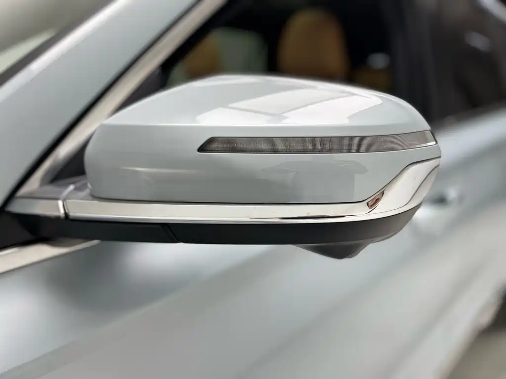 Фото машины 23