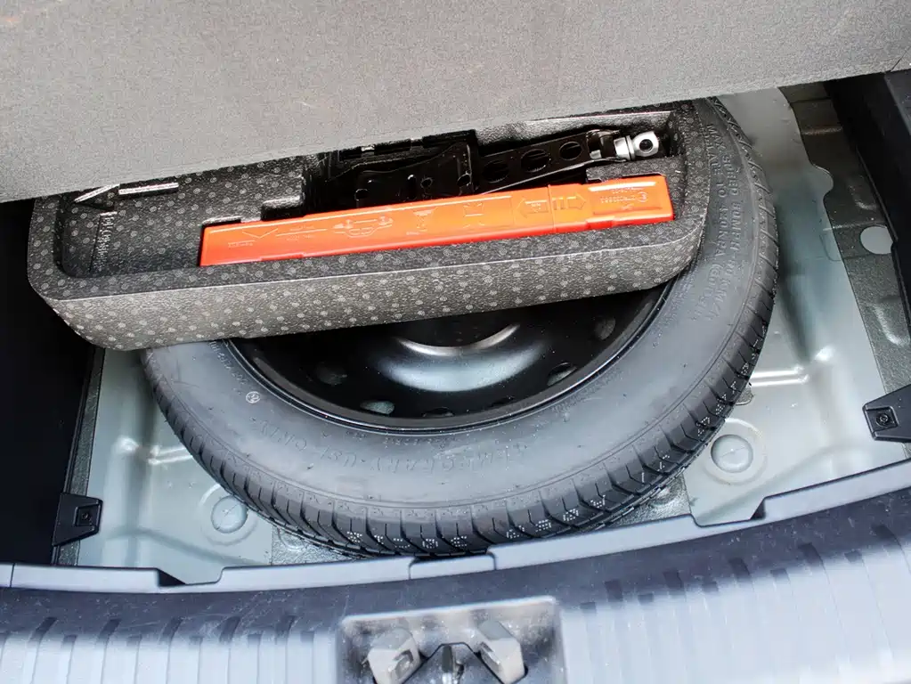 Vision X6 2020 1.4T CVT Premium Type