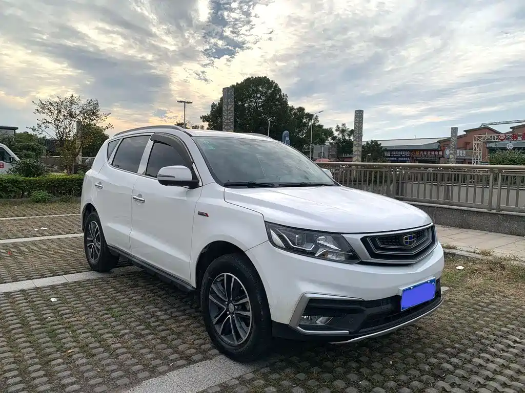 Vision X6 2019 1.4T manual 4G Interconnection Premium Country VI