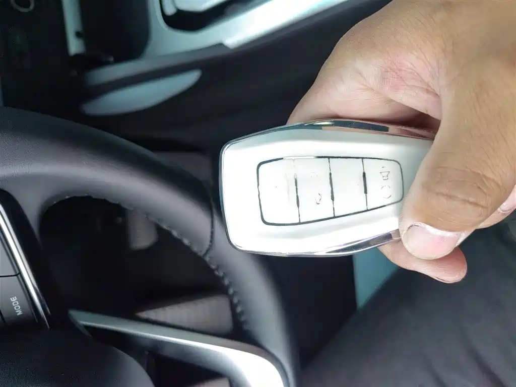 Emgrand L 2022 1.4T CVT Extreme Type