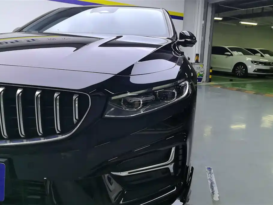 Фото машины