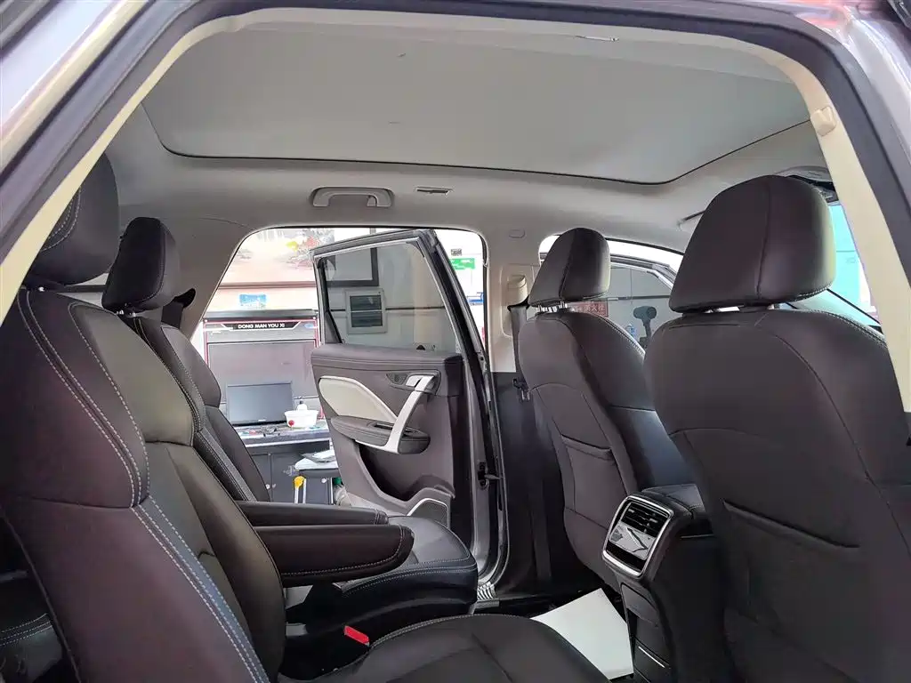 Jiaji2021 1.8TD DCT Luxury