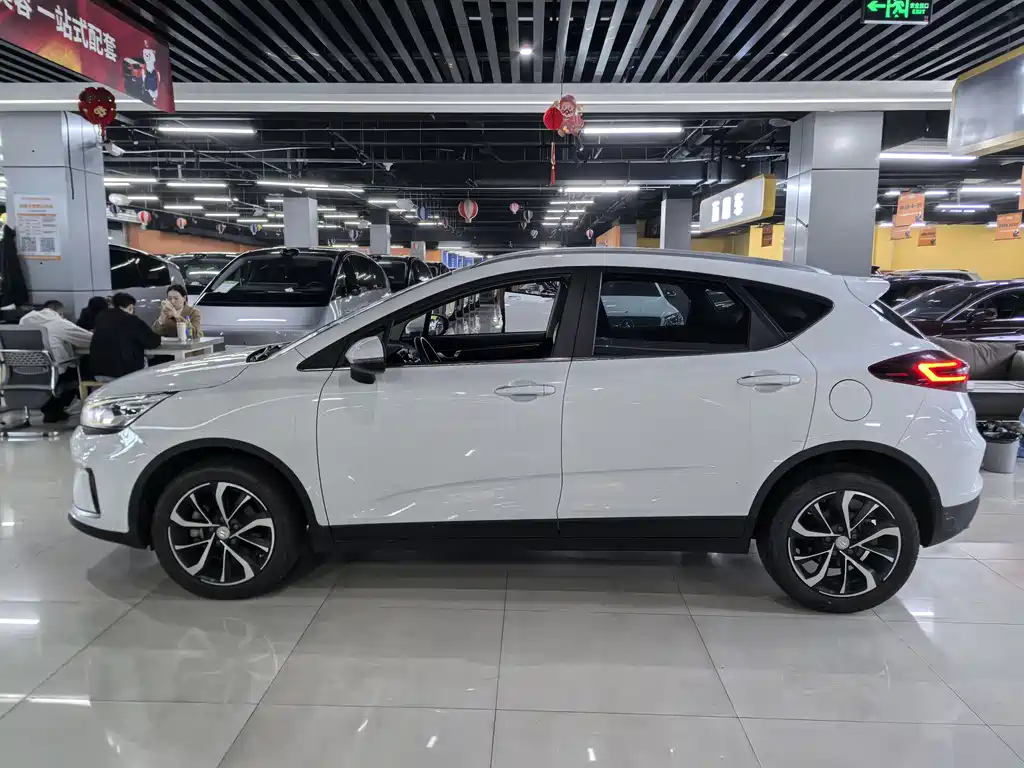 Emgrand GS 2020 1.4T CVT dynamic