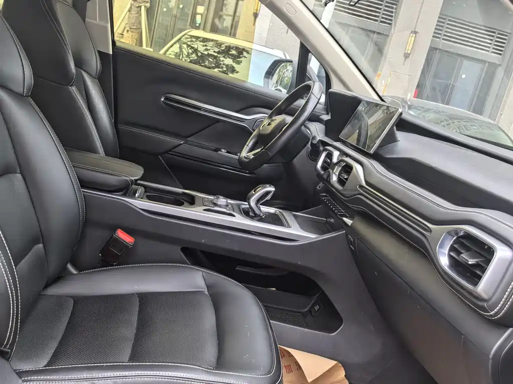 Haoyue 2020 model 1.8 TD DCT aggressive 5-seater