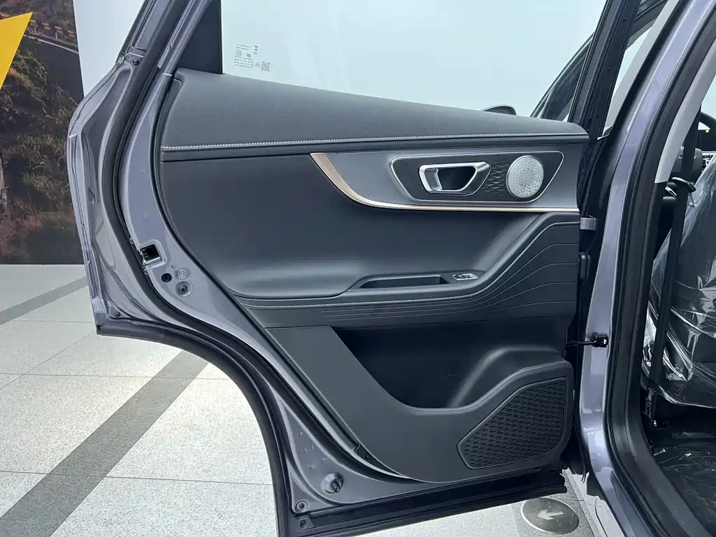 Фото машины 28