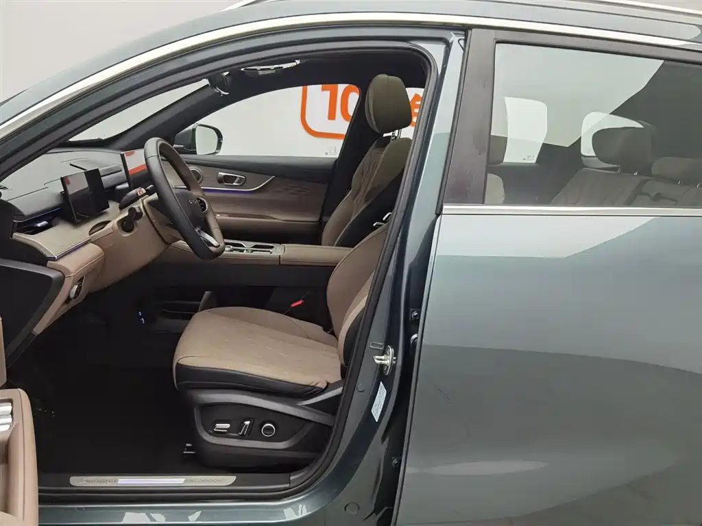 Фото машины 23