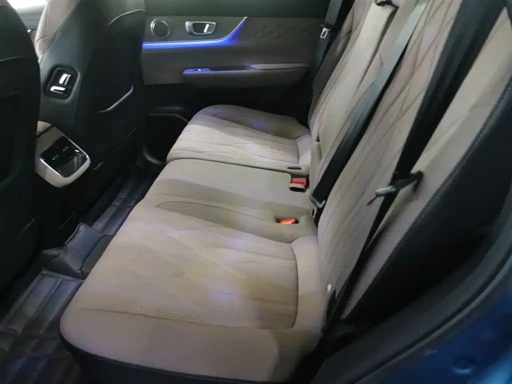 Фото машины 24