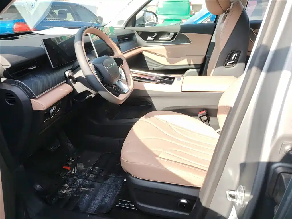 Фото машины 24